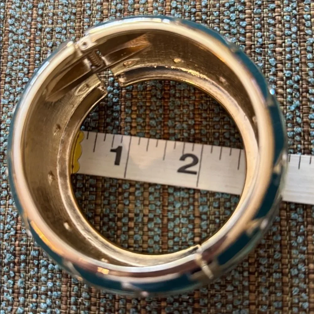 3123 Bracelet‎